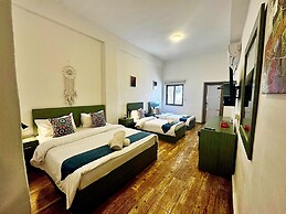 The Sydney Hotel