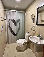 The Sydney Hotel