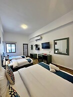 The Sydney Hotel