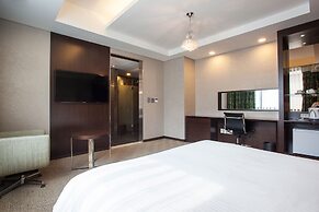 Pharos Hotel