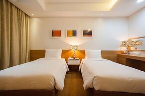 Pharos Hotel