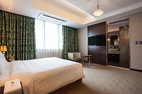 Pharos Hotel