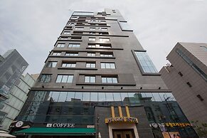 Pharos Hotel