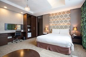 Pharos Hotel