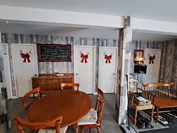 Auberge Jeunesse LouLou's Backpacker Hostel