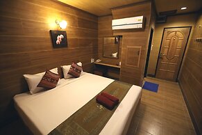 Thai Cozy House