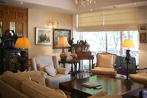 Chrielka Hotel Apartments