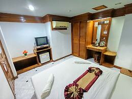 Hack Patong Beach Hotel