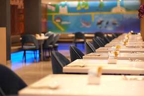Bizotel Premier Hotel & Residence