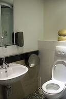 Floris Hotel