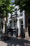 Floris Hotel