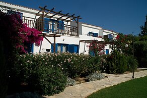 Hylatio Tourist Village