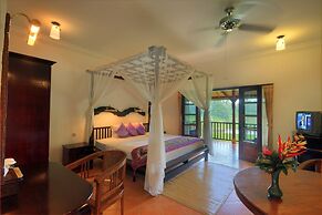 Cempaka Belimbing Villas
