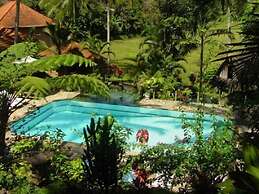 Cempaka Belimbing Villas