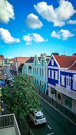 Curacao Suites Hotel