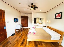 CocoLoco Boracay Beach Resort