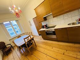 Hans-Sachs-Gasse 10