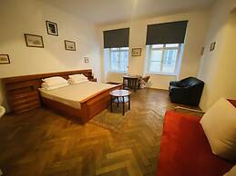 Hans-Sachs-Gasse 10