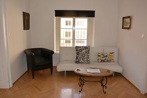 Hans-Sachs-Gasse 10
