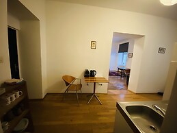 Hans-Sachs-Gasse 10