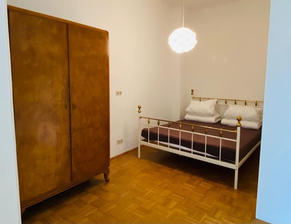 Hans-Sachs-Gasse 10