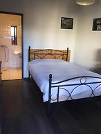 The Resid For Calixte