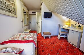 Hotel Toporów