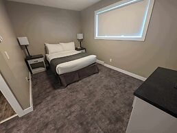 Creston Hotel