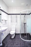 Queen's Hotel by First Hotels
