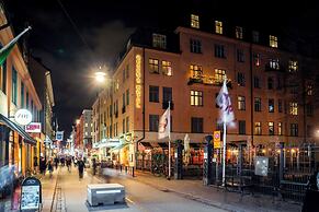 Queen's Hotel by First Hotels