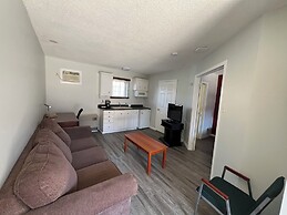 Lakeshore Suites