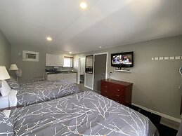 Lakeshore Suites