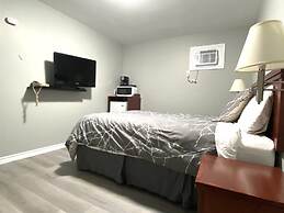 Lakeshore Suites