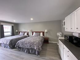 Lakeshore Suites