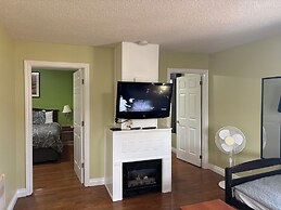 Lakeshore Suites