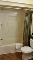 Lakeshore Suites
