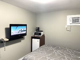 Lakeshore Suites