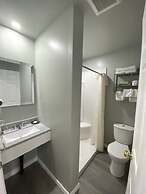 Lakeshore Suites