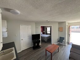Lakeshore Suites