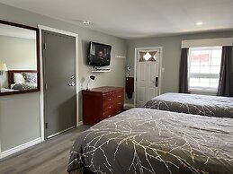 Lakeshore Suites