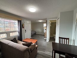 Lakeshore Suites