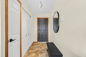 Les Haut Bois Condominiums -RVMT