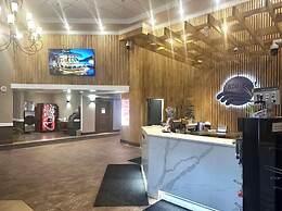 Big Lake Inn