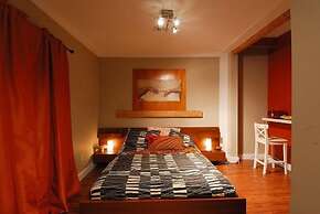 Commercial Drive Accommodations