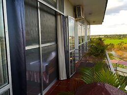 River Dolphin Hotel