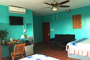 River Dolphin Hotel