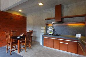 Bracha Villas