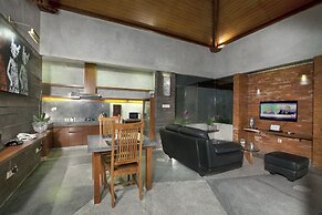 Bracha Villas