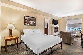 Best Western Plus Service Inn & Suites