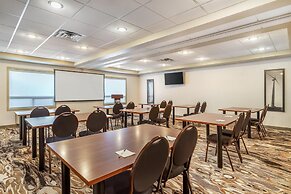 Best Western Plus Service Inn & Suites